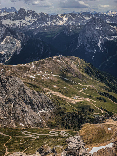 Top 3 mountain passes in the Dolomites