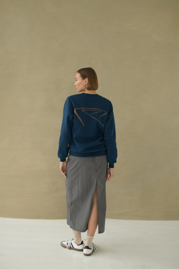 Sweatshirt - Navy Blue & Tan